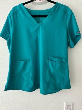 Med Couture Teal V-Neck Scrub Top